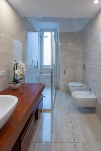 Benny Gold - Elegant apartment right next to the METRO, Rzym (zdjęcie 5)
