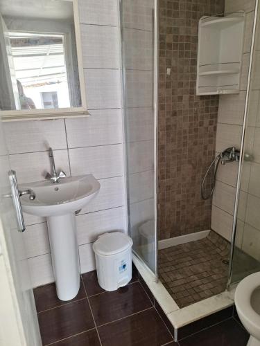 Room with private entrance from outside, traditional house 2