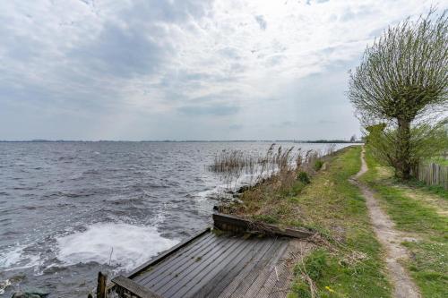 Appartement - Paviljoenwei 4 - Sneek (Offingawier) 'Havenzicht'