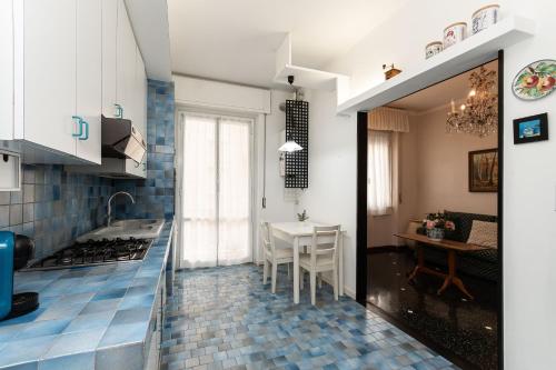 3 min SPIAGGIA - 15 min CENTRO CITTÀ, Janov (fotografie 7)