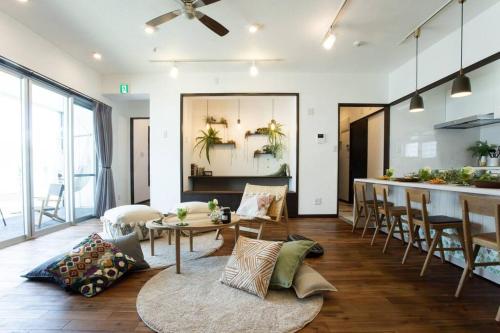 モダンでナチュラルなおしゃれ空間/テラスでBBQ/10名宿泊/無料Wi-fi/無料駐車場