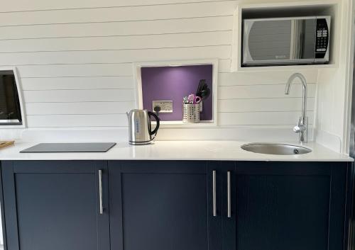 Konyha, Luxury Glamping In North Yorkshire National Park & Coastal Area in Hackness