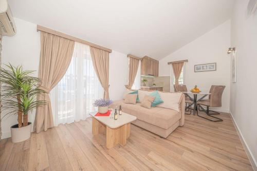 Guest House S-Lux - image 14