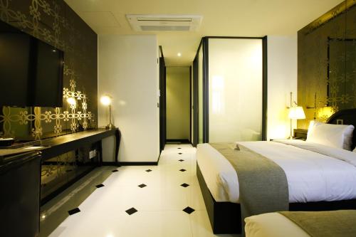 Hotel Doma Myeongdong Room Type - Standard Triple Room
