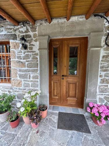 Pintu masuk, Florija’s Guesthouse in Dardhe