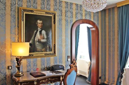 Hotel Palais Porcia - main image