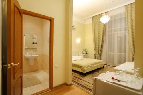 Ekaterina Hotel - image 4