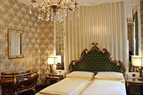 Hotel Palais Porcia - image 12