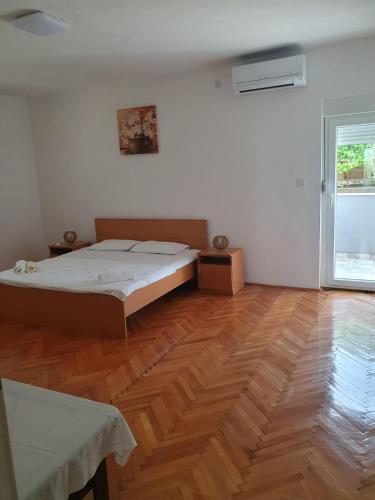 Three-Bedroom Apartment image 9