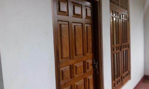 Double Room with Balcony image 10