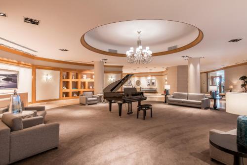 Sesimbra Oceanfront Hotel - Preferred Hotels and Resorts