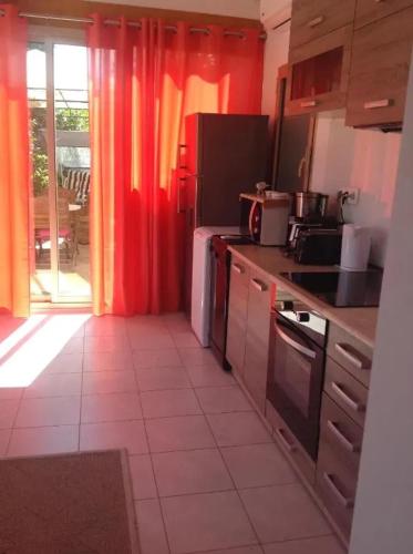 Appartement d'une chambre avec terrasse amenagee et wifi a Eccica Suarella a 3 km de la plage