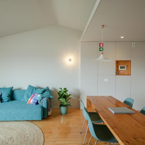 Baumhaus Serviced Living - Art & Design Apartments Room Type - Deluxe King Studio