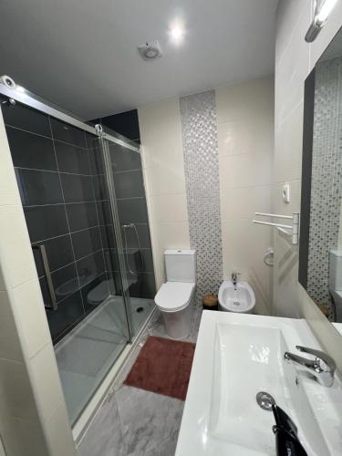 House at Beach in โอวาร์