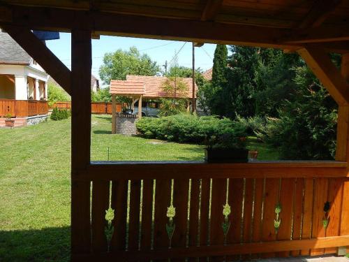 Zergeboglár Vendégház - image 7