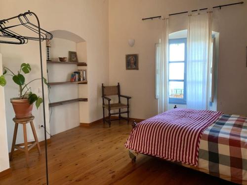 Apartamento en Casa del Siglo XVI con caballos