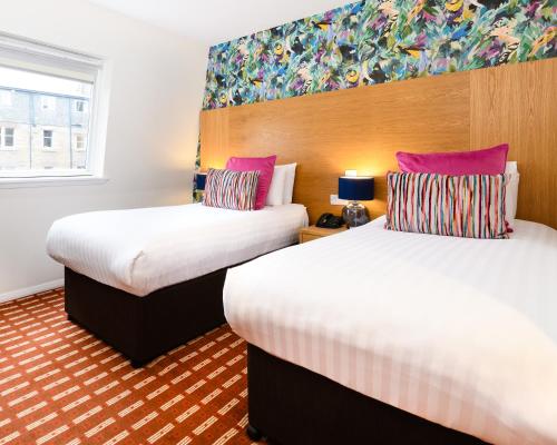 Fisher's Hotel - image 3