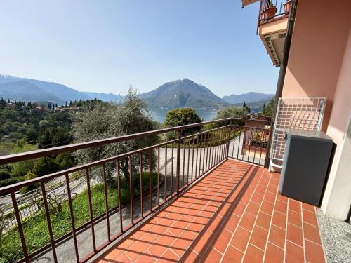 Dolce Vita - Fantastic view -Free Wi-fi & late check-out - Tap to explore photos
