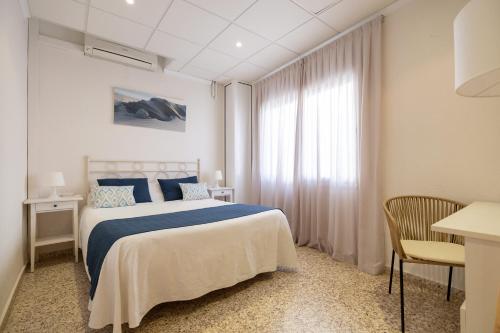 Hotel Ampolla Sol - image 14