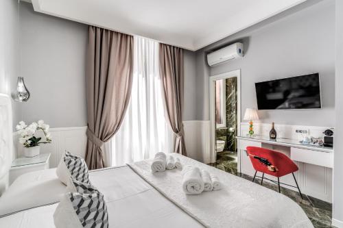 Superior Double Room image 9