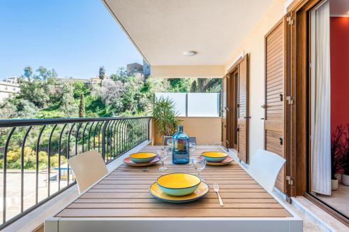 GuestHost - Lovely Sea View Apartment - Swimming Pool, Taormina (zdjęcie 2)