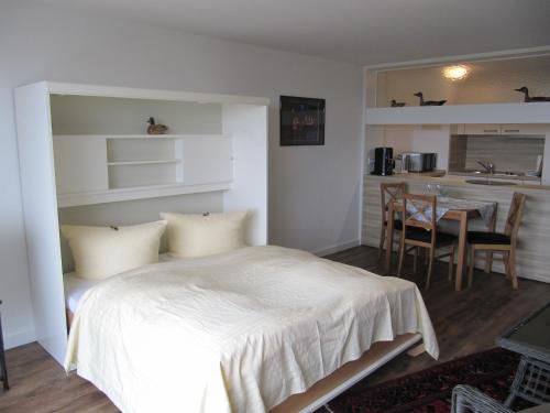 Apartment with Balcony image 1