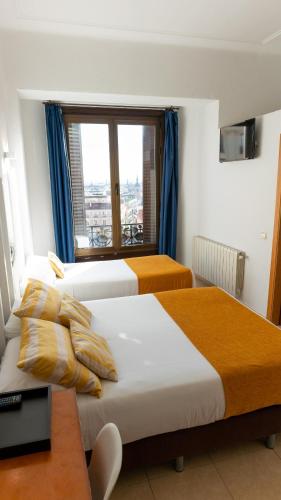 Hostal Josefina - image 8