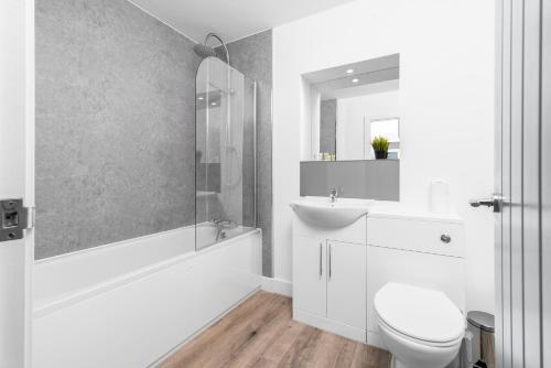 2 Bedroom Apartment - Parking & Balcony - Underfloor Heating - 6MC, Birmingham (fotografie 6)
