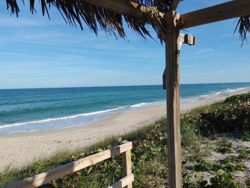 Melbourne Beach Florida Townhouse ocean front 1.2 acre property