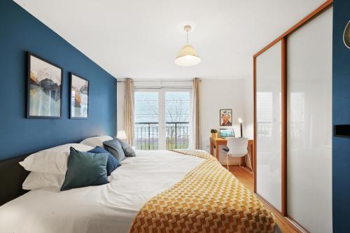 Central Bishops Stortford 2BR Apartment - image 11