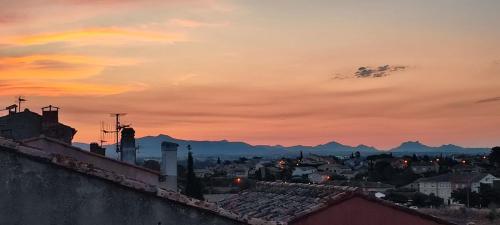 TERRES ET MERS