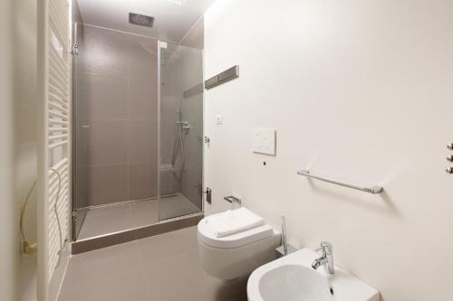 GuestHost - Modern Studio 280m from Arco della Pace!, Milano (foto 5)