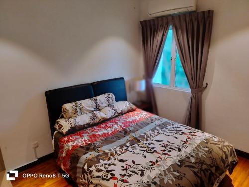 Bangsar South @ Taman Pantai Prima cosy room in a double storey spacious comfortable homestay