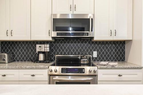 Chic 4BR 3BA Historic Home Near Country Club Plaza, Kansas City (foto 7)