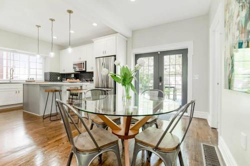 Chic 4BR 3BA Historic Home Near Country Club Plaza, Kansas City (foto 9)