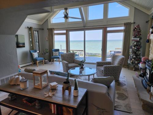 Beautiful House on the Bay! in Green Bay, USA