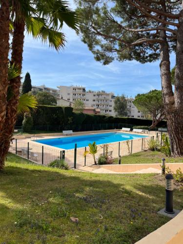 Cosy Flat Cannes - Location saisonnière - Le Cannet