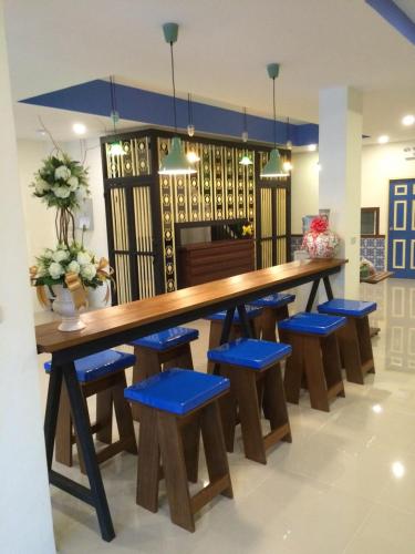 Паб, The Pho Thong Phuket in Пхукет-Таун