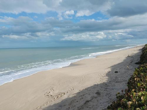 Melbourne Beach Ocean Front house on 1.2 acres