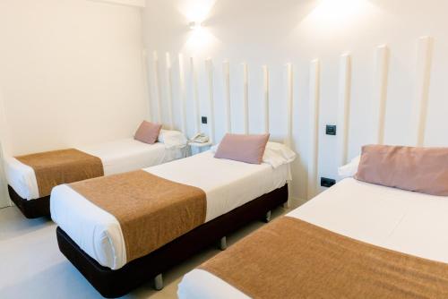 Hostal Gran Via 44, Madrid (fotografie 2)