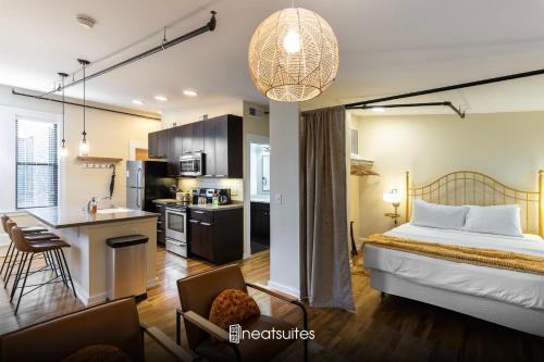 The Heart of OTR - Central studio apartment