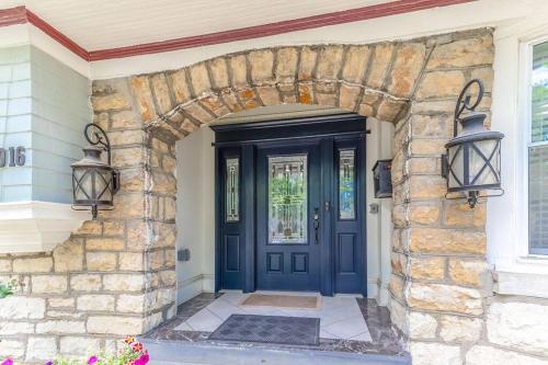 Grand Mansion: 6BR, 5.5BA Near Top KC Attractions, Kansas City (foto 10)