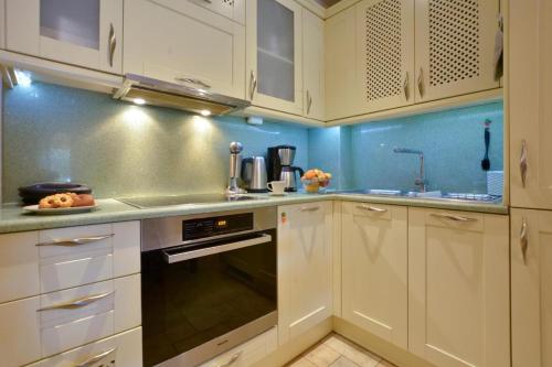 2 bedrooms, 2 beds