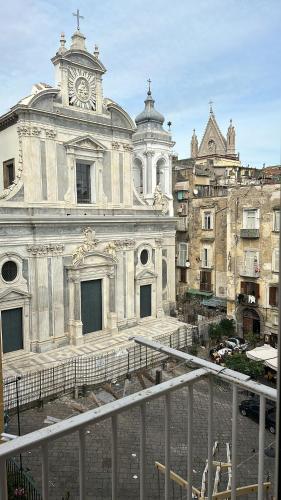 Casa Gerolomini, Neapol