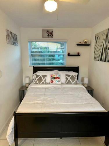 Cozy apartment near Seminole Hard Rock Cafe thumb 4