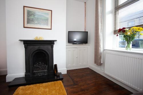 Spacious 3 bedroom Cottage in Whalley