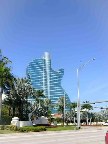 Surrounding environment, Cozy apartment near Seminole Hard Rock Cafe in Emerald Hills