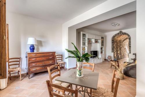 Villa with Private Pool image 5