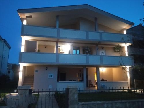 Viesnīcas āriene, Apartmani Zecevic in Glavati