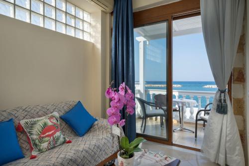 Kyma beach accommodation Poseidon apartment 6 guests